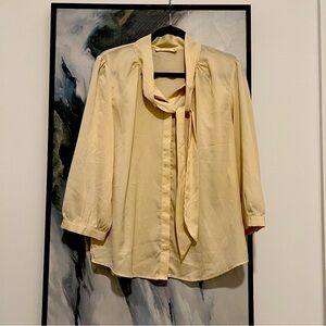 Tie front cream long sleeve blouse XL